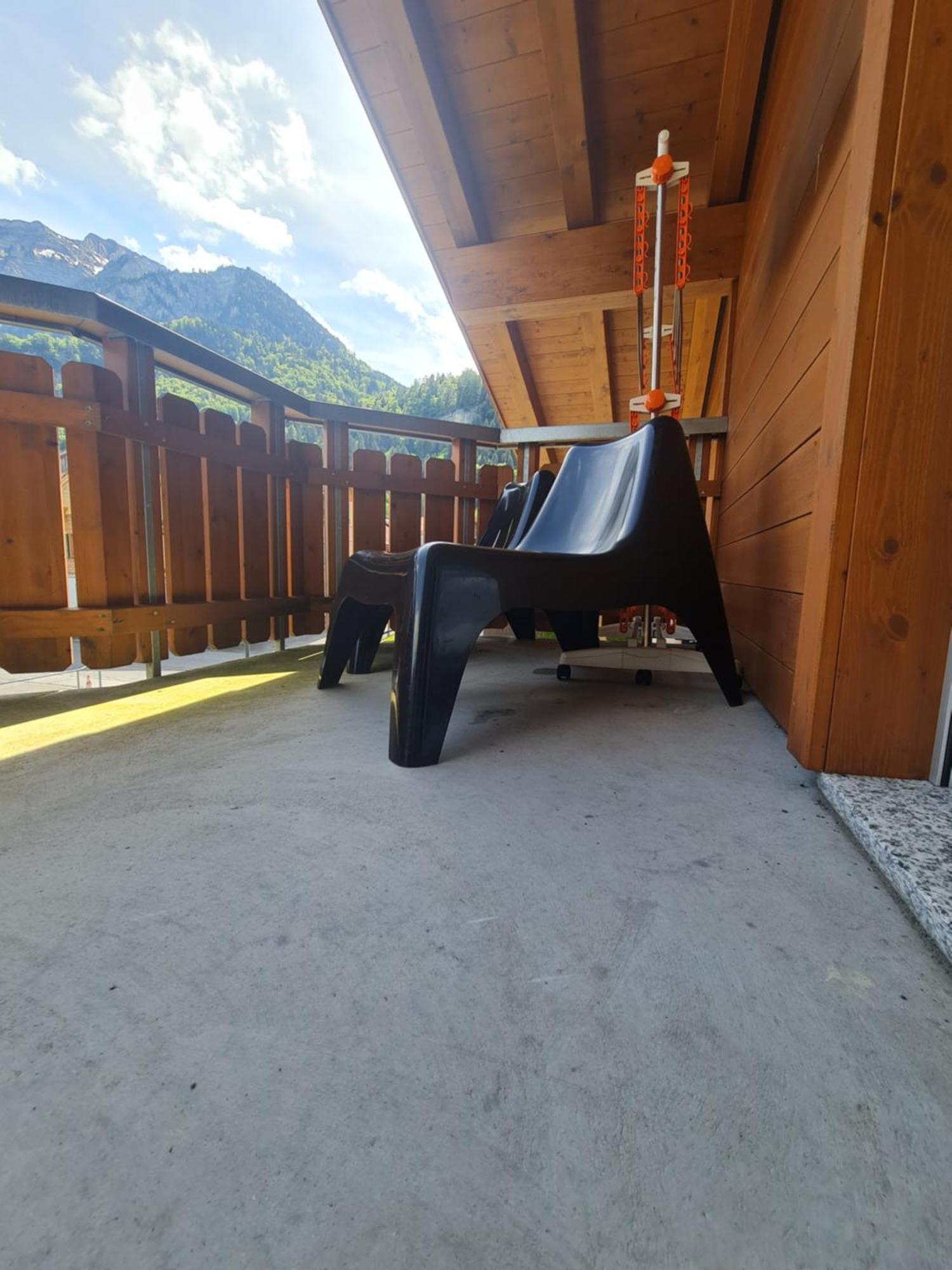 Jungfrau Penthouse - Aare Jungfrau Ag Apartamento Wilderswil Exterior foto