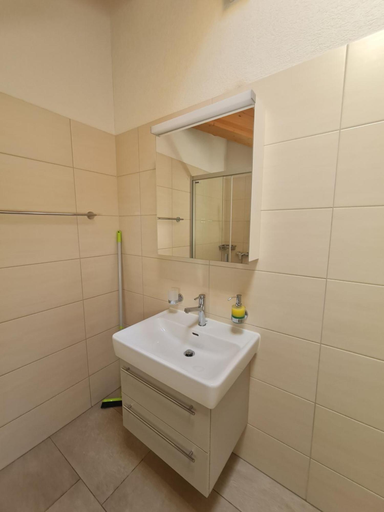 Jungfrau Penthouse - Aare Jungfrau Ag Apartamento Wilderswil Exterior foto